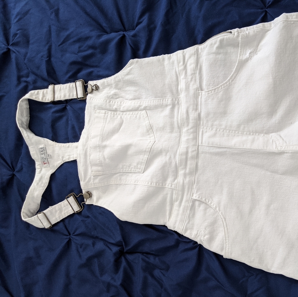 Guess short overalls